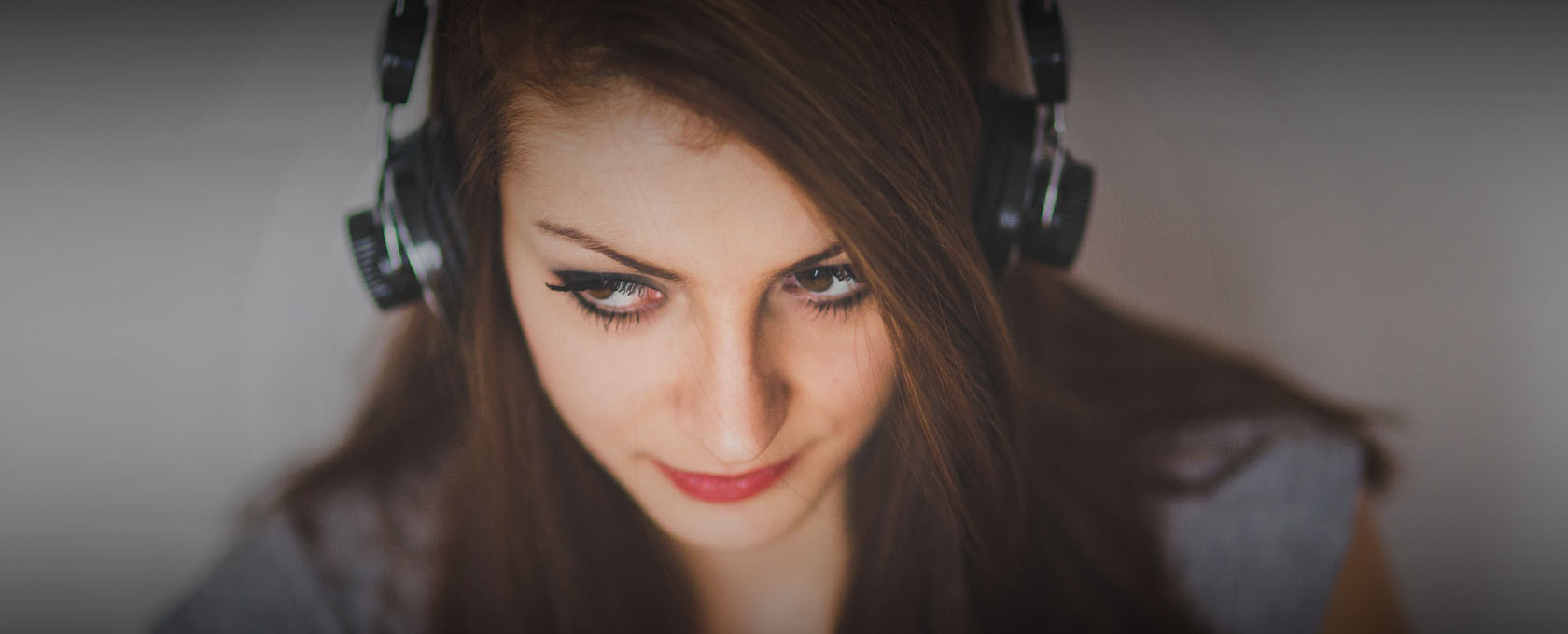 手机号群发平台